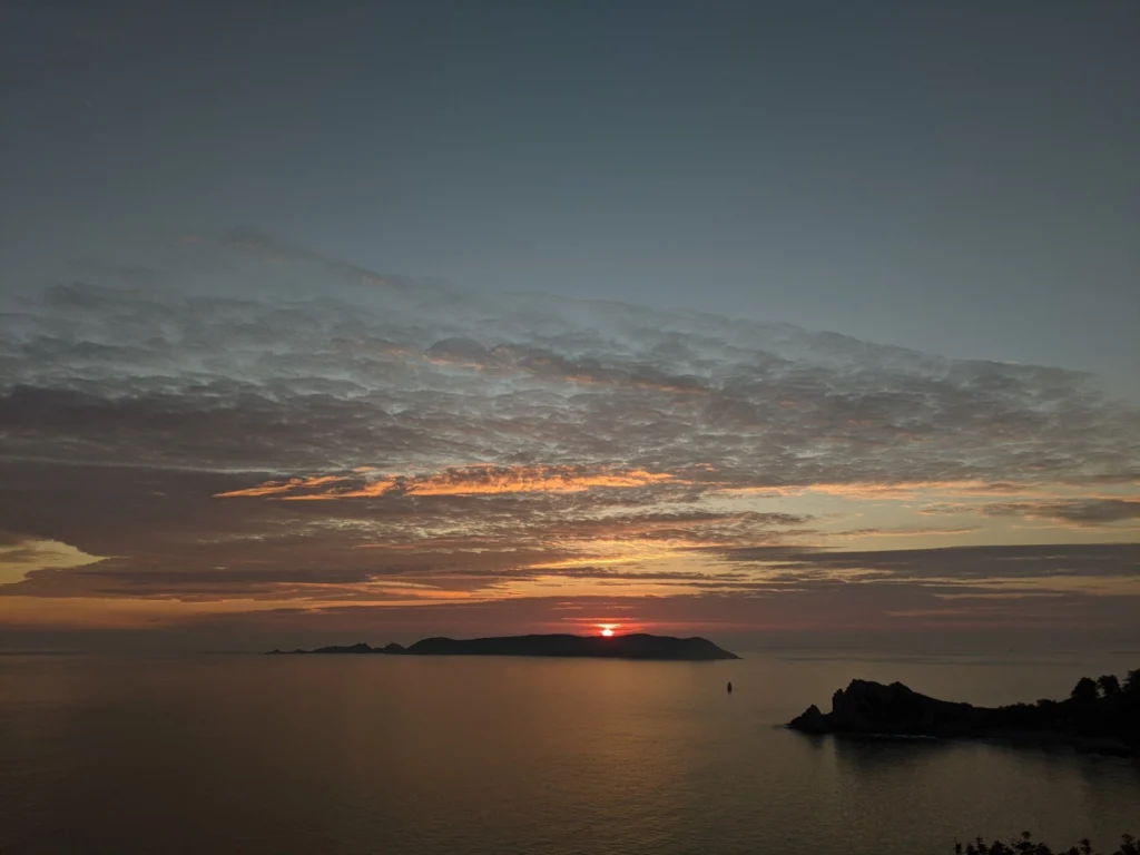 Dawn over the Sept-Îles archipelago