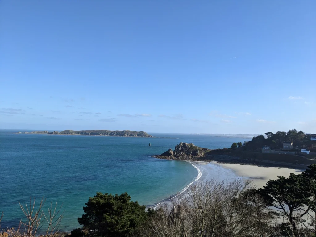 La plage de Trestrignel, à 5 minutes à pied